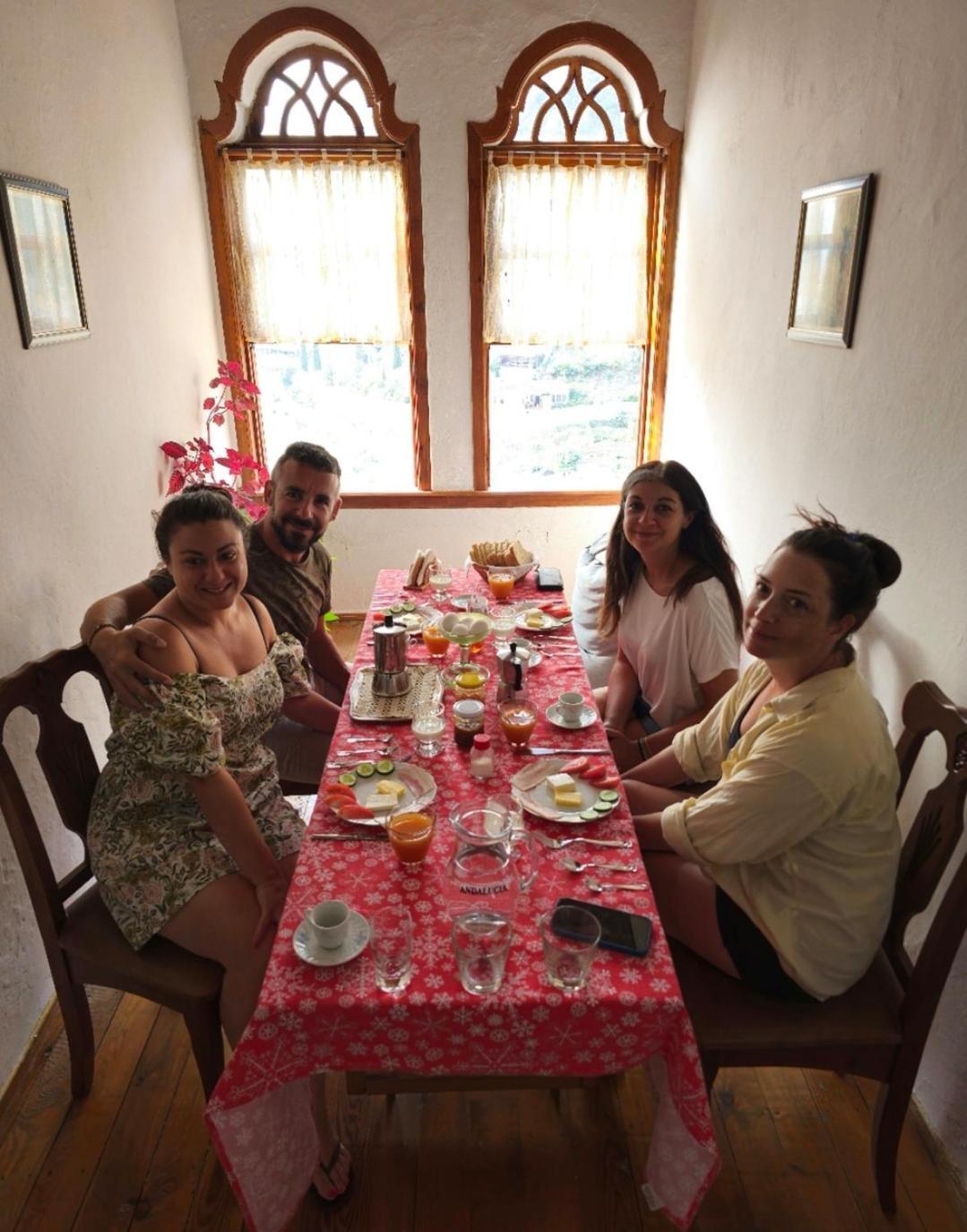 Guest House Panorama Berat Kültér fotó